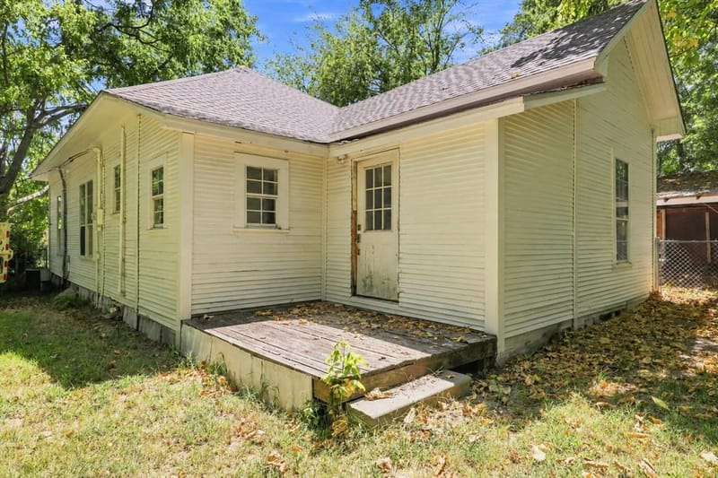 409 S Boyd Street, Lindale TX 75771 - Photo 15