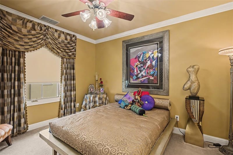 2713 Calder Court, Fort Worth TX 76107 - Photo 28