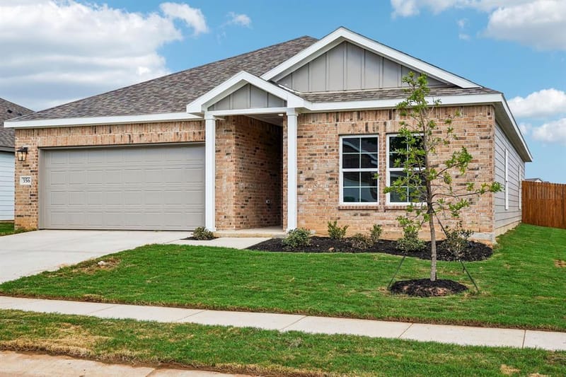 356 Declan Street, Springtown TX 76082 - Photo 3