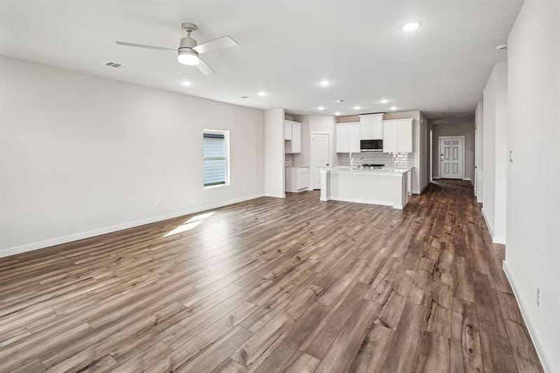 356 Declan Street, Springtown TX 76082 - Photo 8