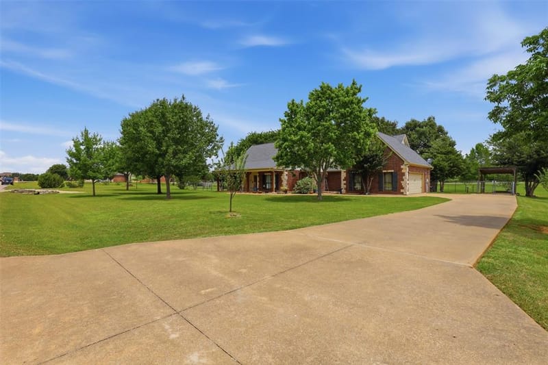 2421 Pecan Springs Road, Cleburne TX 76031 - Photo 6
