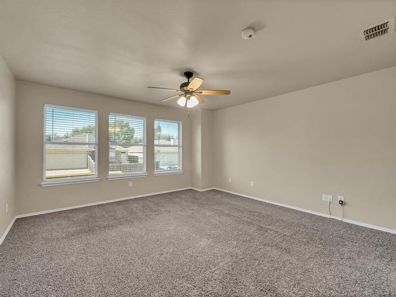 2917 Mayfair Lane, Lancaster TX 75134 - Photo 16