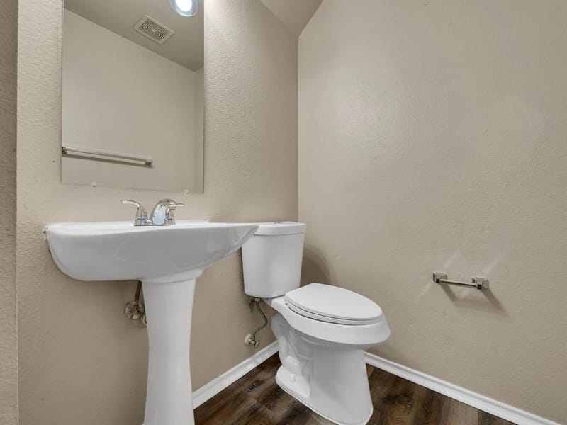 2917 Mayfair Lane, Lancaster TX 75134 - Photo 22