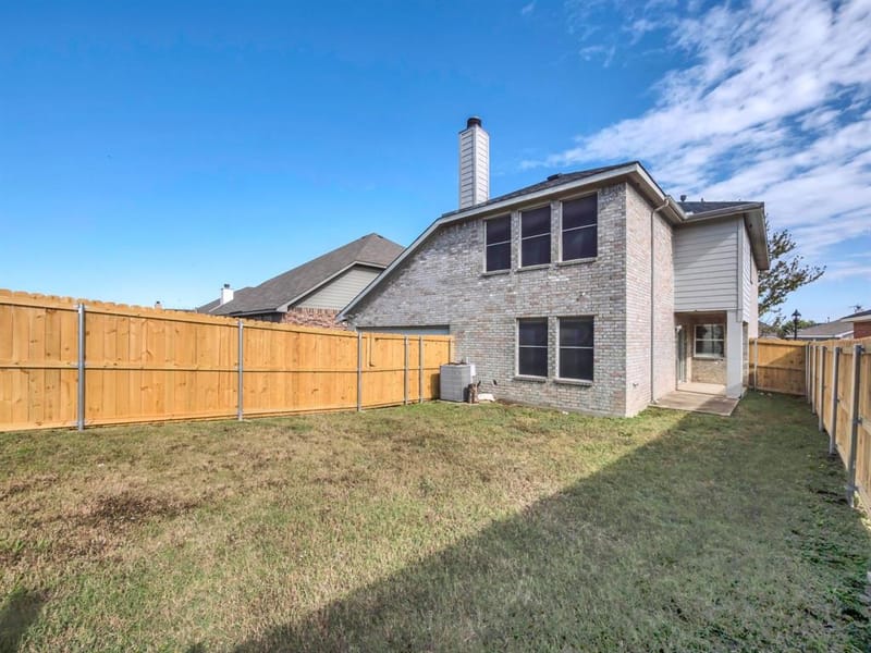 2917 Mayfair Lane, Lancaster TX 75134 - Photo 36