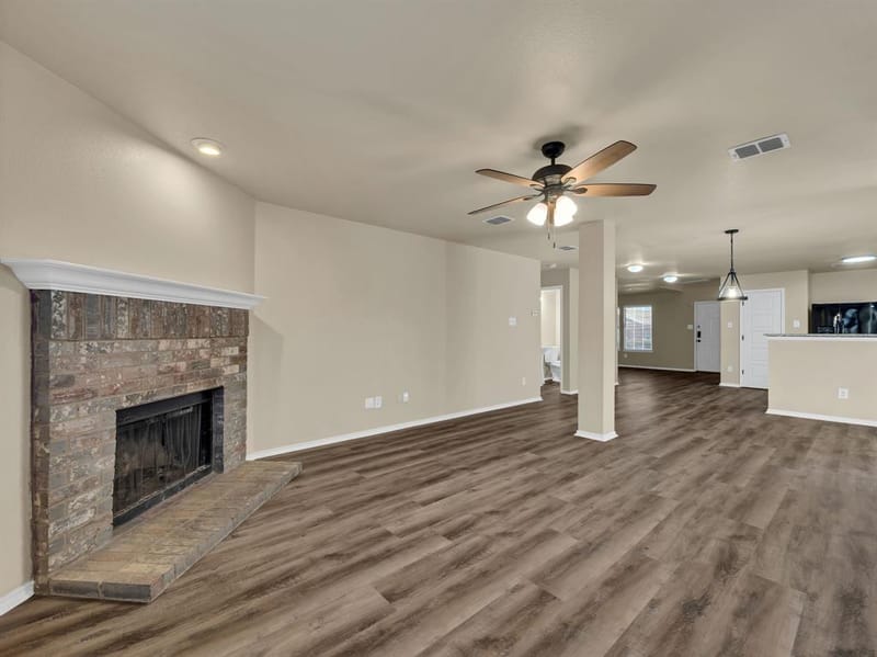 2917 Mayfair Lane, Lancaster TX 75134 - Photo 20