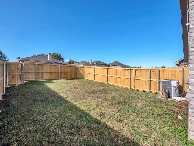 2917 Mayfair Lane, Lancaster TX 75134 - Photo 37