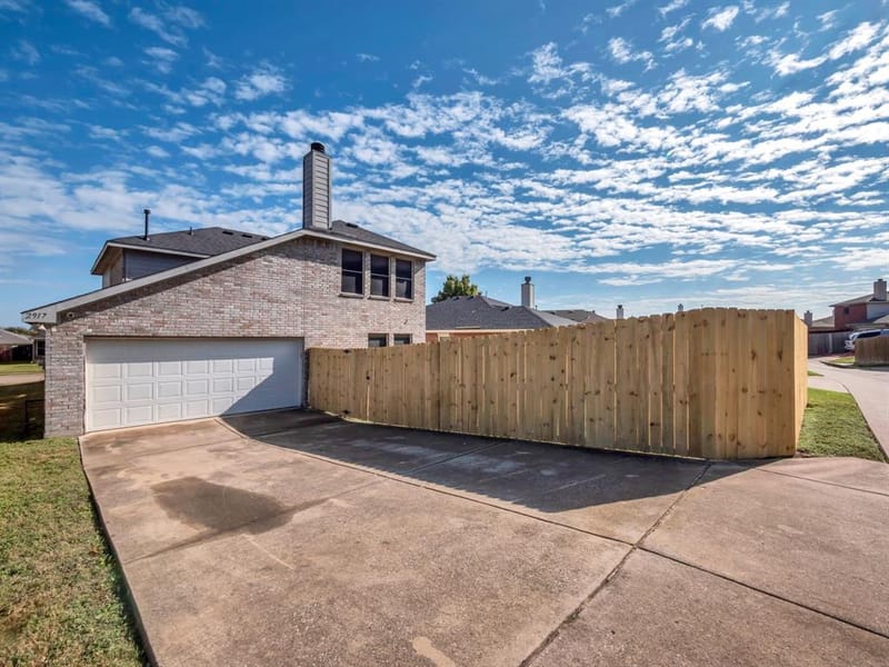 2917 Mayfair Lane, Lancaster TX 75134 - Photo 35