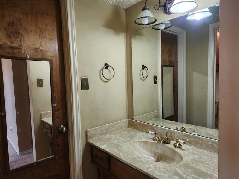 1201 Dandelion Drive, Garland TX 75043 - Photo 18