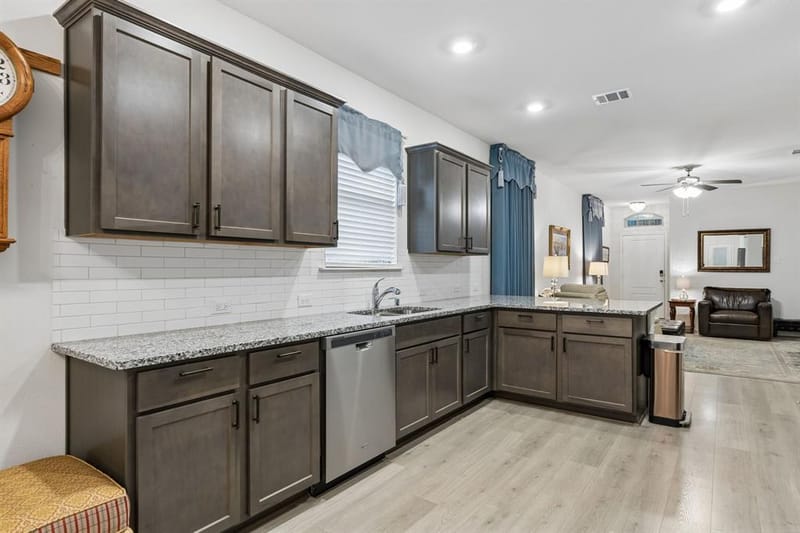 1537 Princeton Drive, Celina TX 75009 - Photo 7
