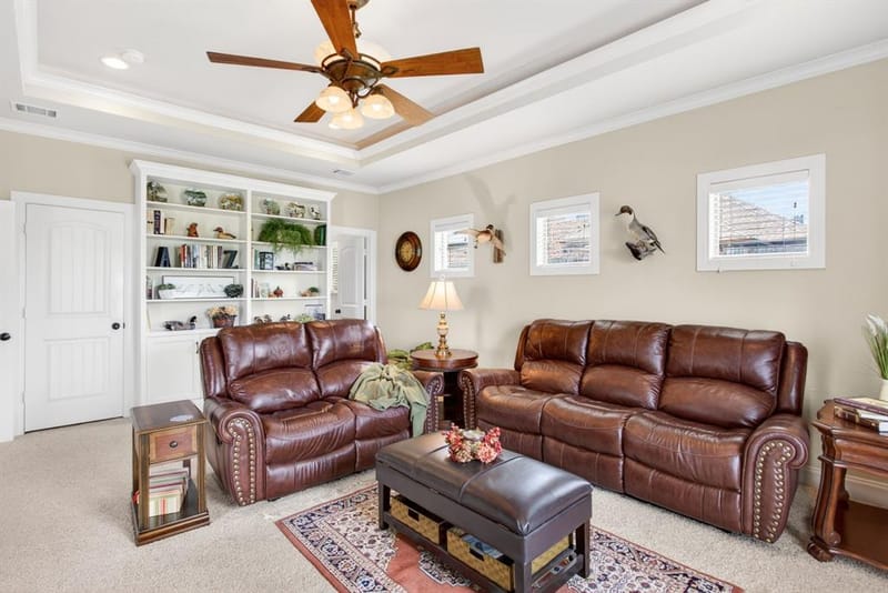 7233 Granville Drive, Mansfield TX 76063 - Photo 9