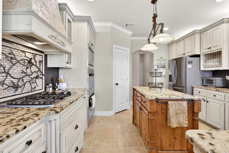 7233 Granville Drive, Mansfield TX 76063 - Photo 15