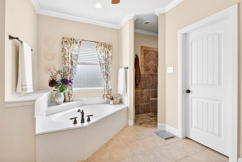 7233 Granville Drive, Mansfield TX 76063 - Photo 31