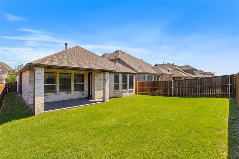 1916 Pelham Drive, Aubrey TX 76227 - Photo 33