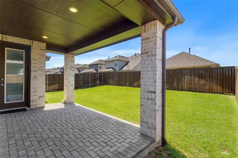 1916 Pelham Drive, Aubrey TX 76227 - Photo 31