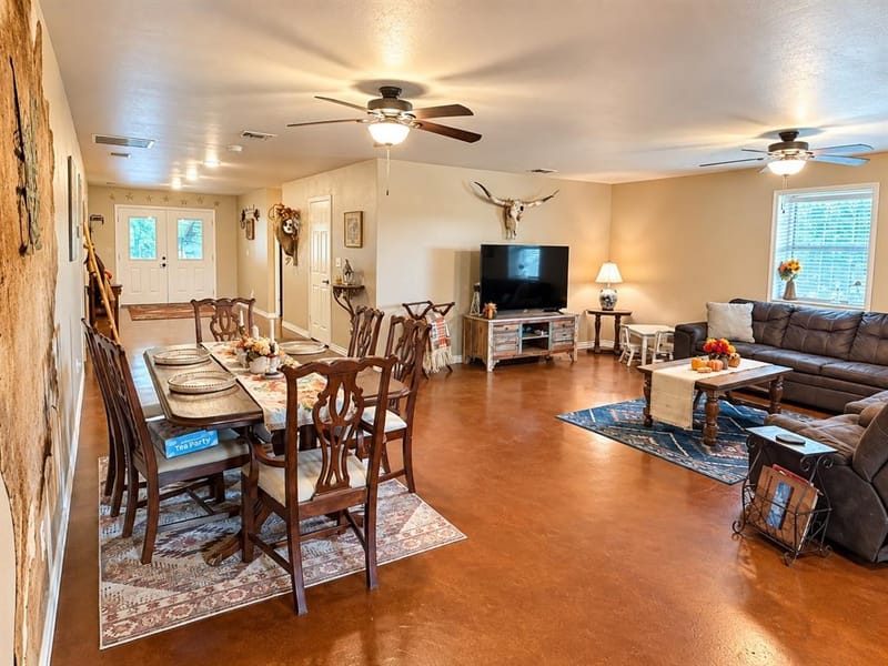 835 Wood Hollow Drive, Weatherford TX 76087 - Photo 7