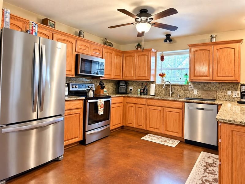 835 Wood Hollow Drive, Weatherford TX 76087 - Photo 11
