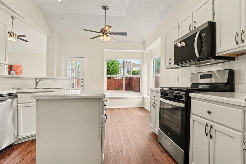 7107 Grey Dawn Lane, Dallas TX 75227 - Photo 7