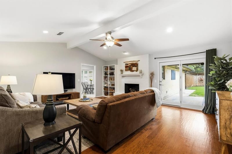 1809 Greenway Drive, Plano TX 75075 - Photo 11