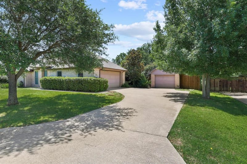 315 Preston Glen, Gunter TX 75058 - Photo 2