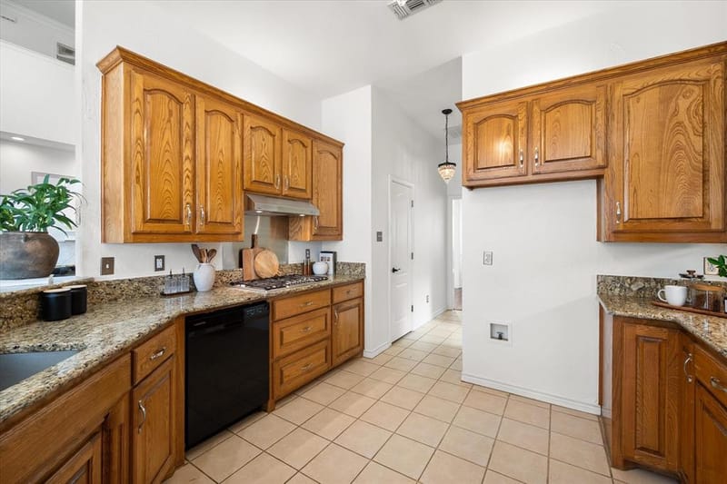 1406 Merion Drive, Mansfield TX 76063 - Photo 13