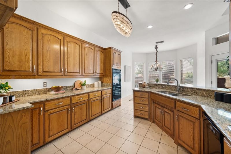 1406 Merion Drive, Mansfield TX 76063 - Photo 10