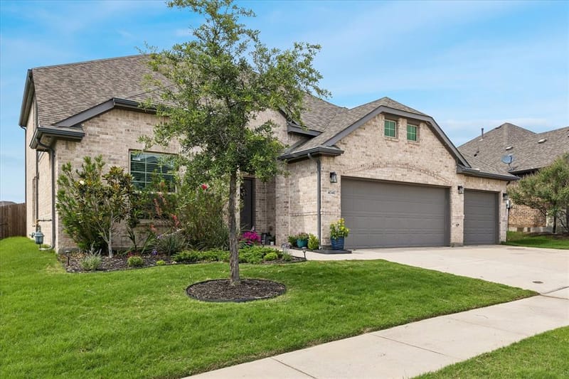 4341 Swallow Drive, Fort Worth TX 76262