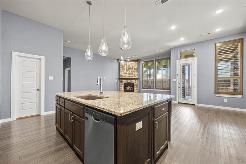 4034 Lagoon Place, Royse City TX 75189 - Photo 5