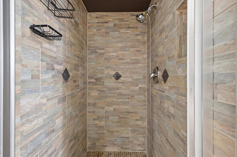 2008 Iron Horse Court, Arlington TX 76017 - Photo 22