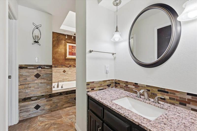 2008 Iron Horse Court, Arlington TX 76017 - Photo 18