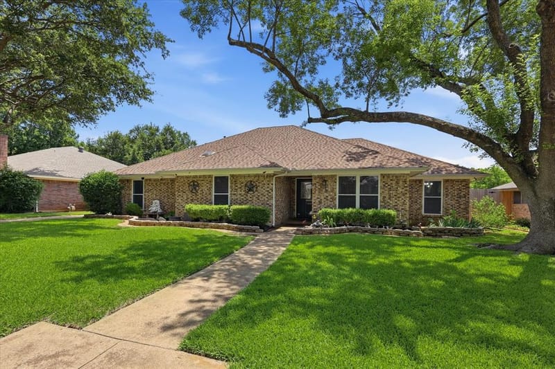 2008 Iron Horse Court, Arlington TX 76017 - Photo 39