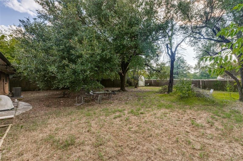 425 Lybrand Street, Wills Point TX 75169 - Photo 10
