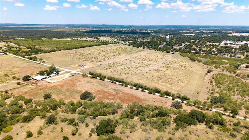 507 Crusher Road, Jacksboro TX 76458 - Photo 4
