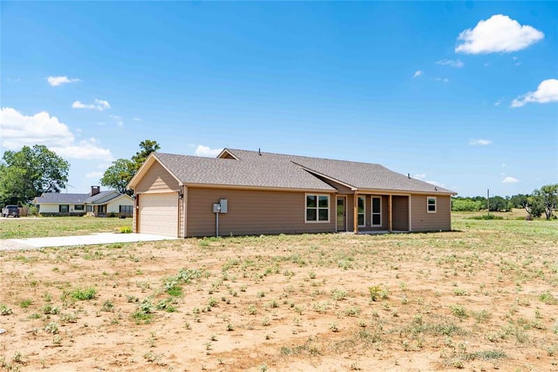 507 Crusher Road, Jacksboro TX 76458 - Photo 8