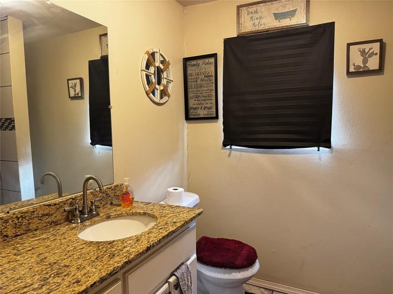 108 N Ellis Ave Avenue, Mount Pleasant TX 75455 - Photo 12