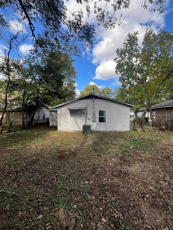 2031 Murray Street, Shreveport LA 71108 - Photo 3