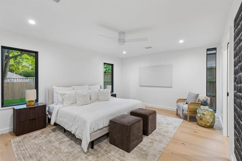 9028 Santa Clara Drive, Dallas TX 75218 - Photo 13