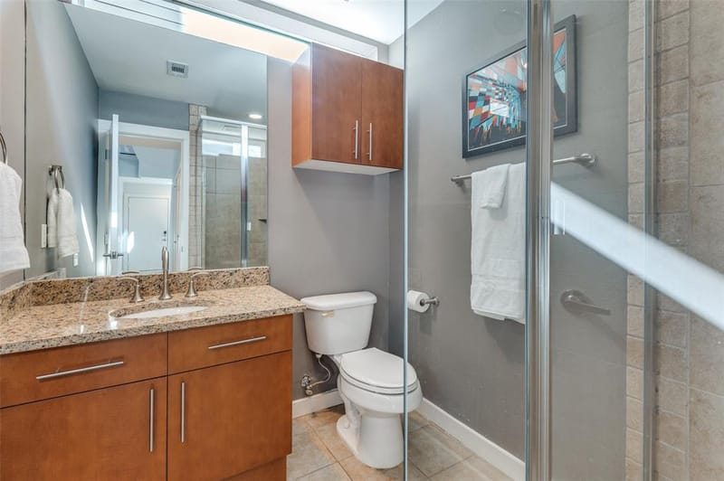 4605 Lester Drive, Dallas TX 75219 - Photo 31