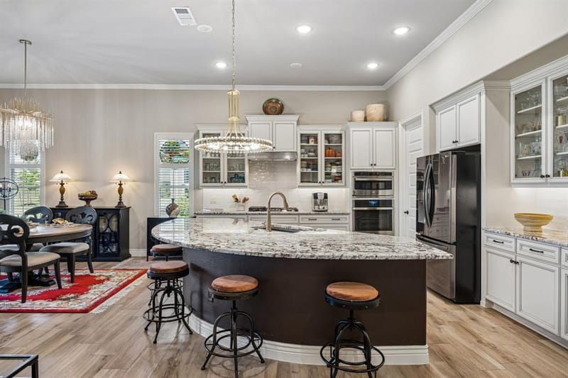 8412 Cocobolo Drive, Denton TX 76207 - Photo 5