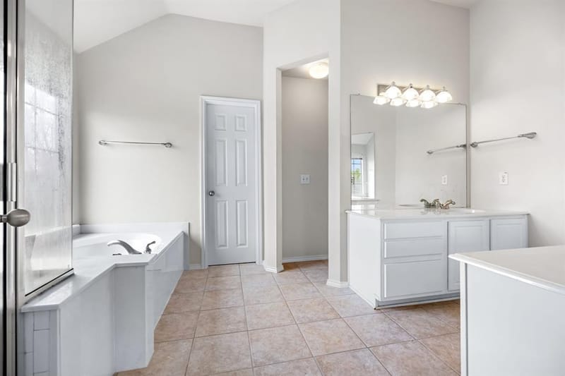 4116 Walnut Creek Court, Fort Worth TX 76137 - Photo 21