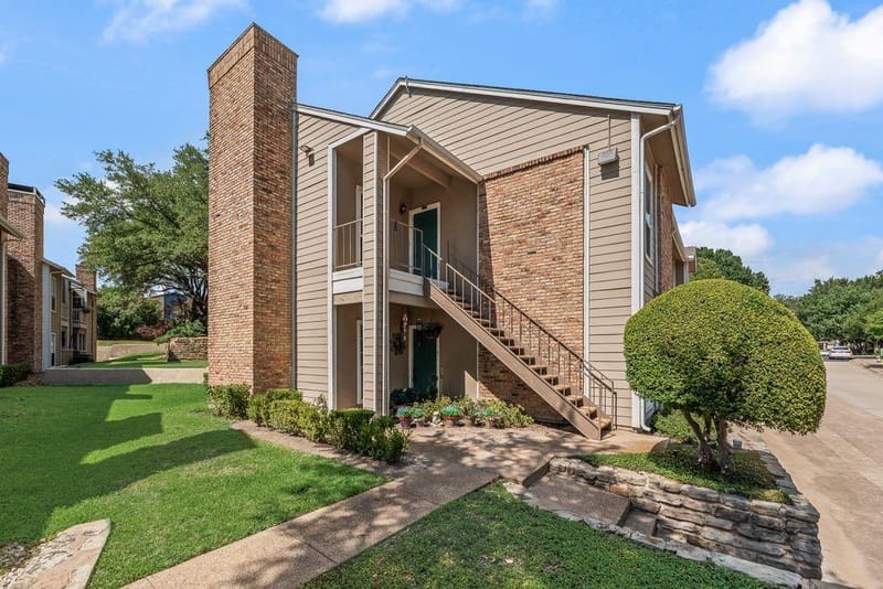 8600 Coppertowne Lane # 1901, Dallas TX 75243 - Photo 2