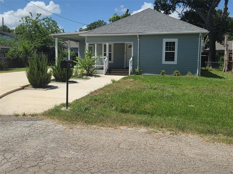 203 E Ann Street, Kaufman TX 75142 - Photo 4