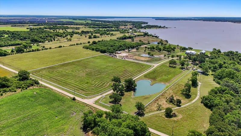 121 Elm, Kerens TX 75144 - Photo 2