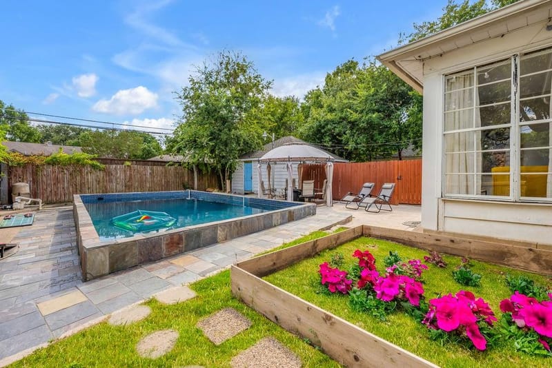 2240 Lawndale Drive, Dallas TX 75211 - Photo 35