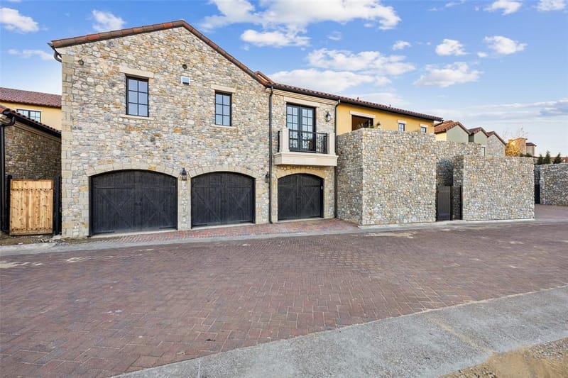 16 Catalonia Drive, Westlake TX 76262 - Photo 36