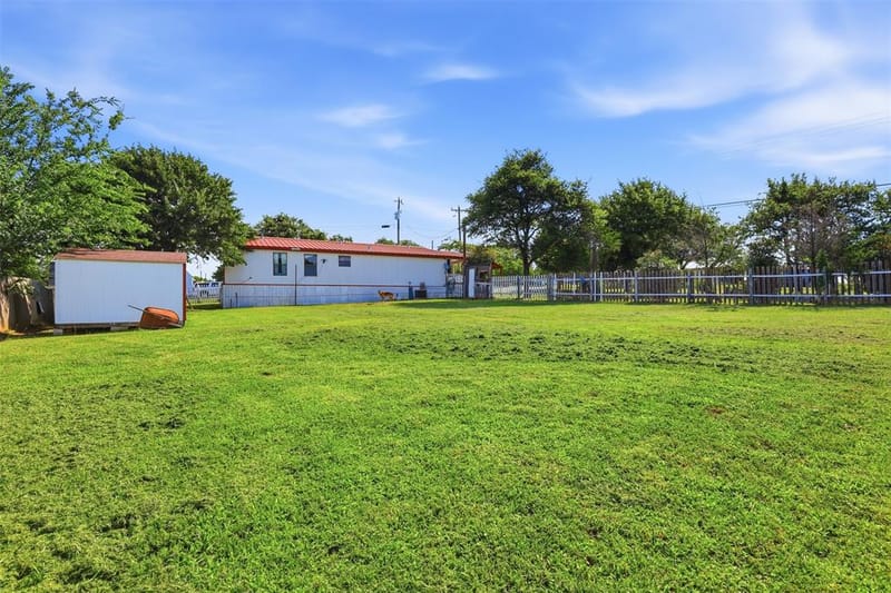 3601 Mockingbird Circle, Cleburne TX 76031 - Photo 19