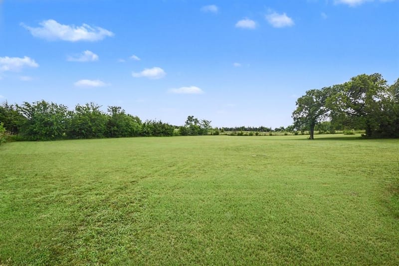 2382 N FM 1743 Road, Windom TX 75492 - Photo 38