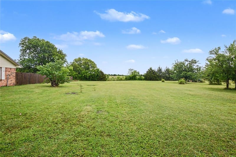 2382 N FM 1743 Road, Windom TX 75492 - Photo 35