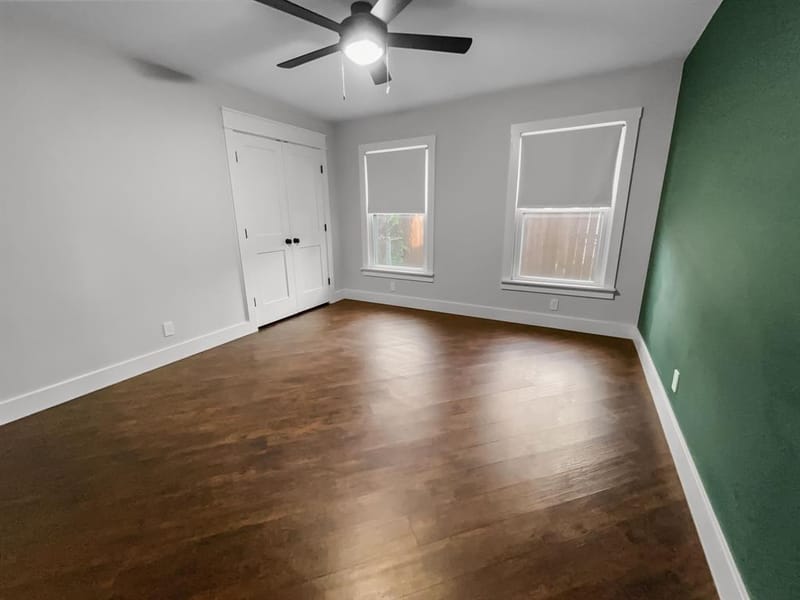 1108 E Russell Avenue, Carrollton TX 75006 - Photo 10