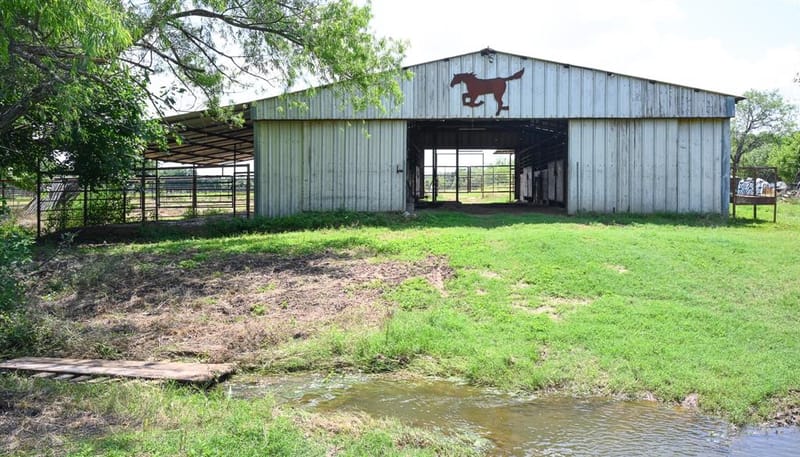 8401 Fm 2738, Burleson TX 76028 - Photo 17