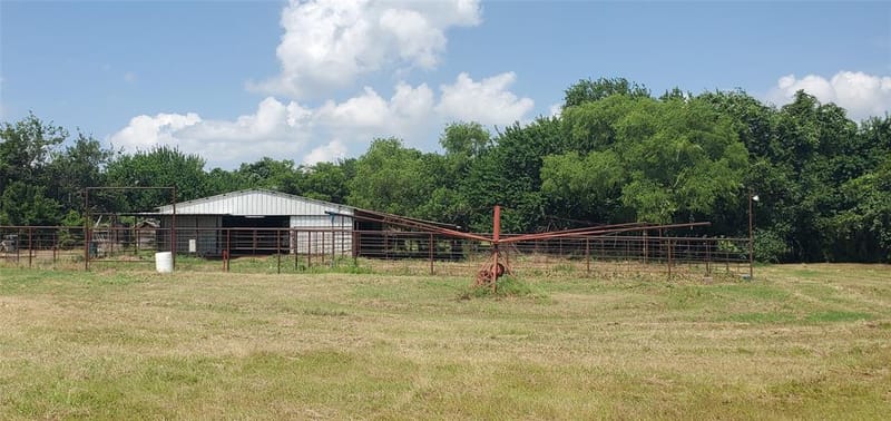 8401 Fm 2738, Burleson TX 76028 - Photo 22